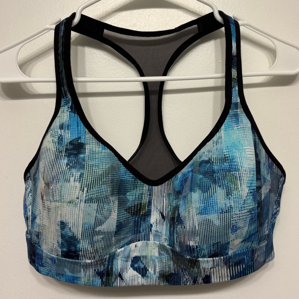 EUC Lululemon Speed Up Bra in Sun Dazed Multi Blue - size 8 💙🩵